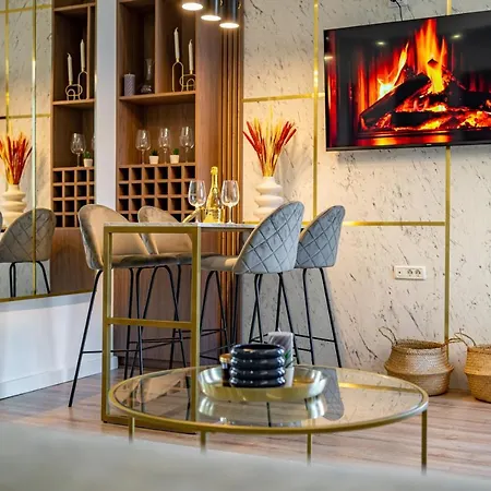 Golden View - Breathtaking Location In