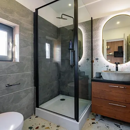 Apartament Golden View - Breathtaking Location In Bucureşti