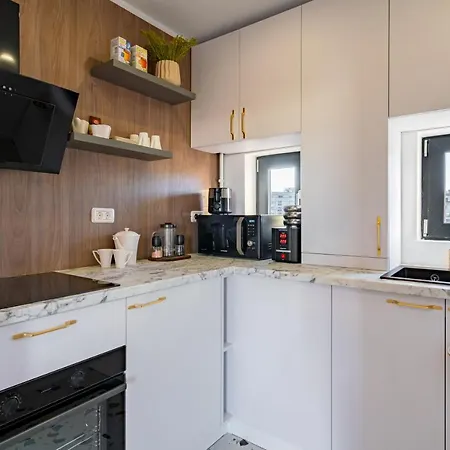 Apartament Golden View - Breathtaking Location In Bucureşti